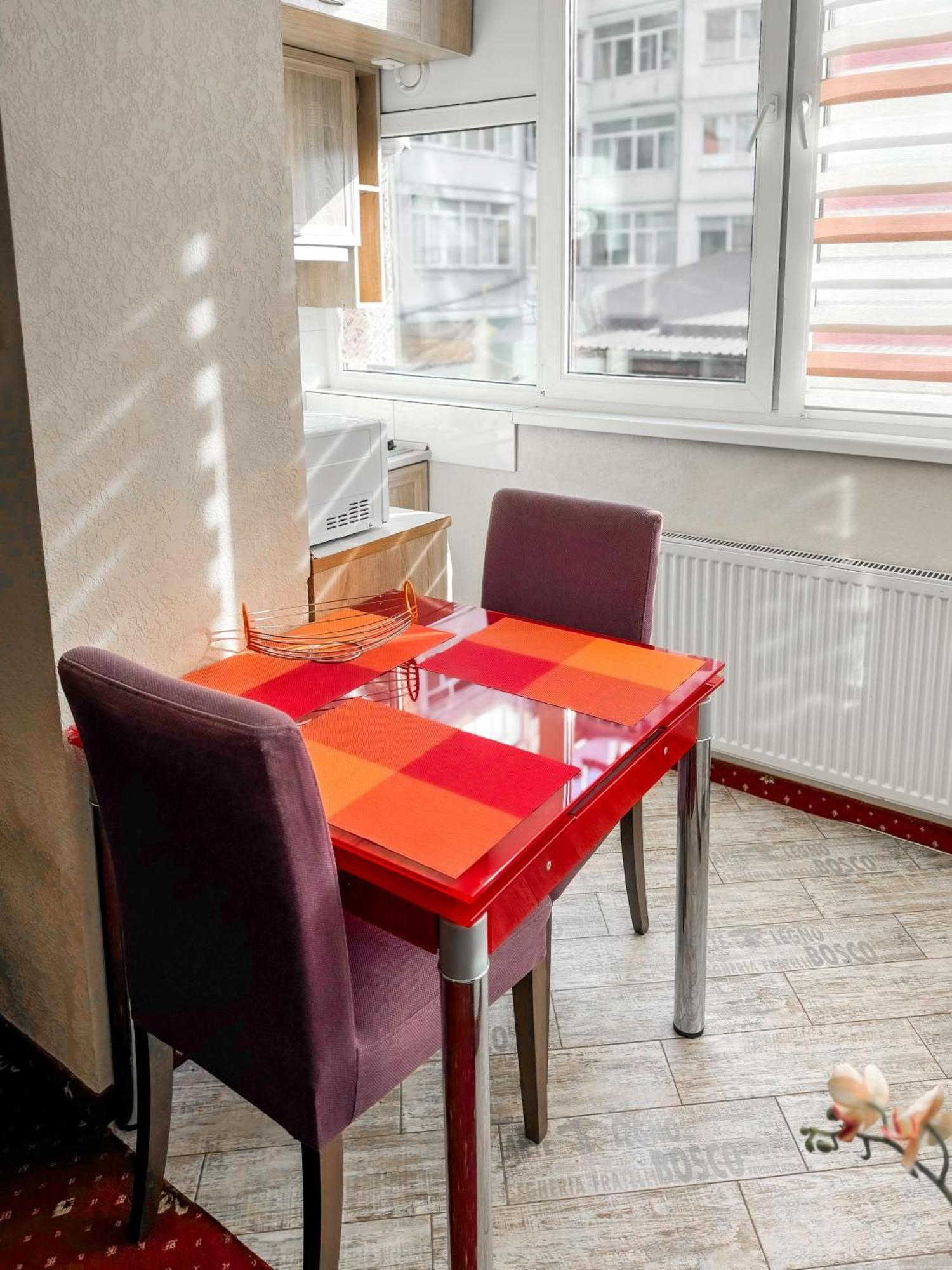Apartments Deluxe Ivano-Frankivsk Extérieur photo