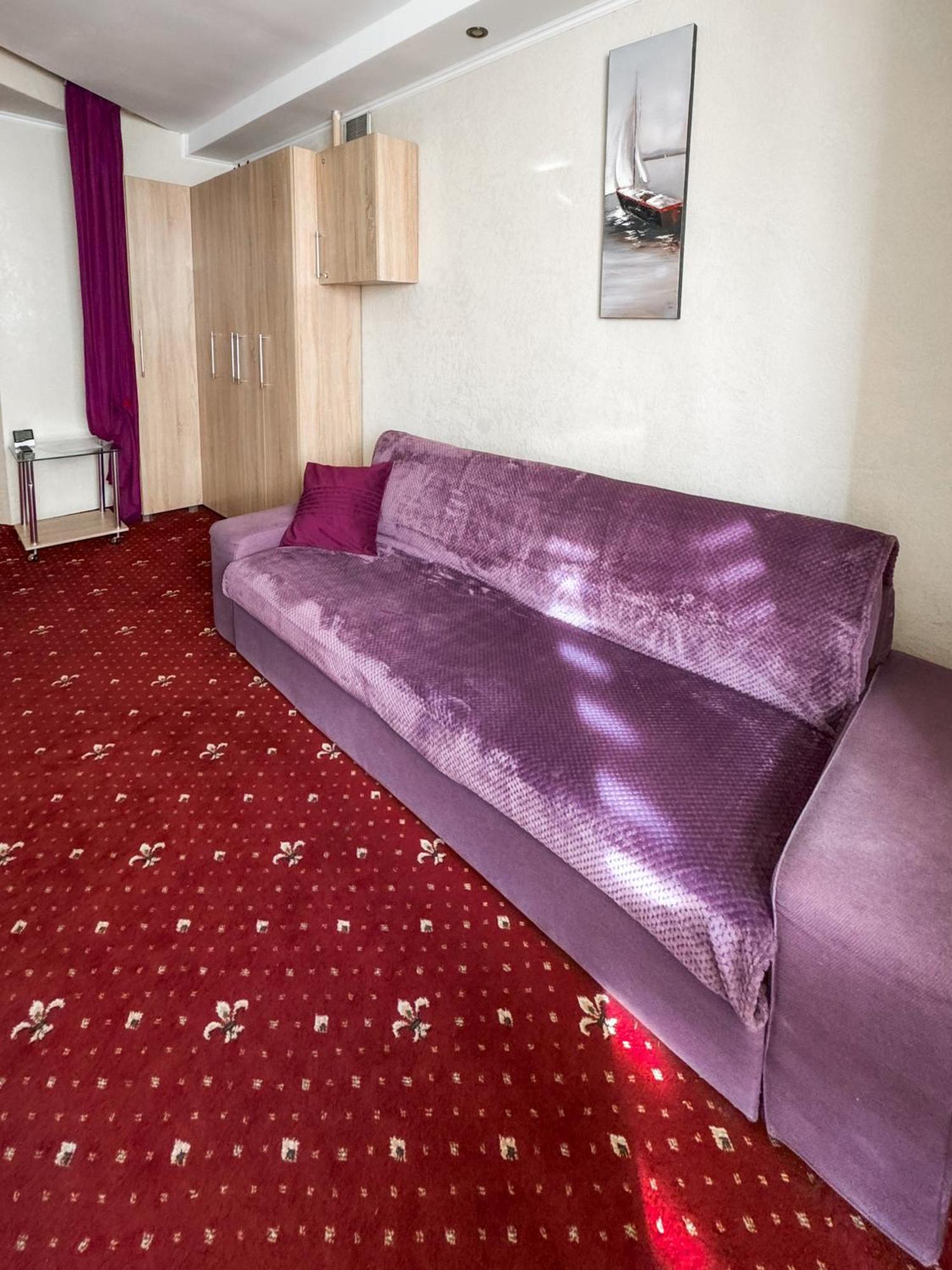 Apartments Deluxe Ivano-Frankivsk Extérieur photo