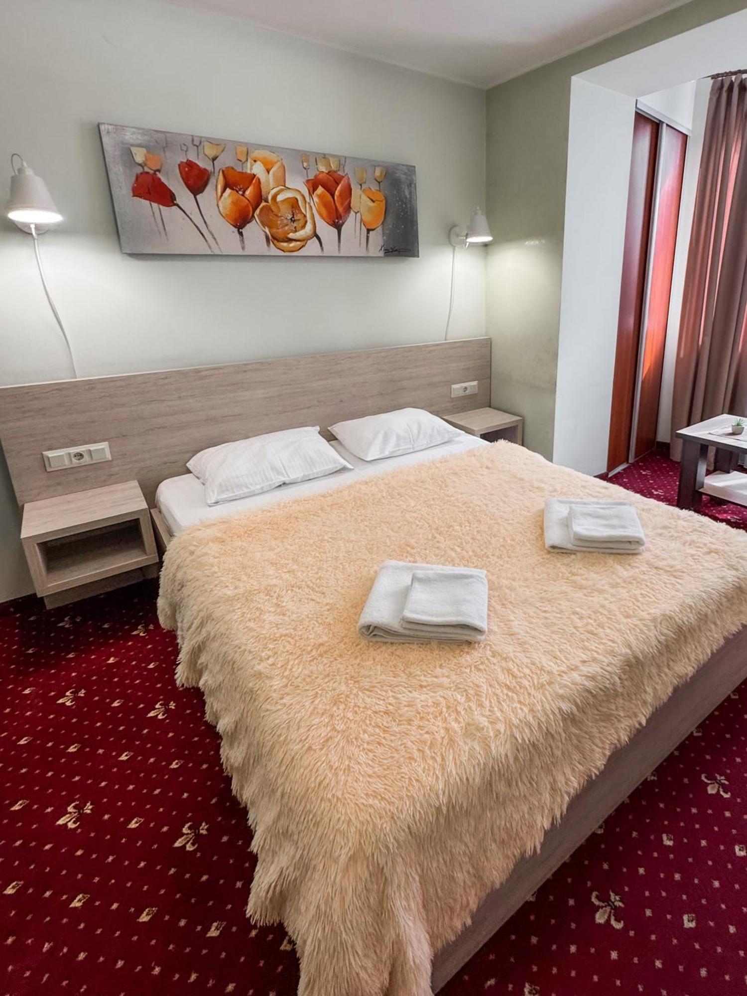 Apartments Deluxe Ivano-Frankivsk Extérieur photo