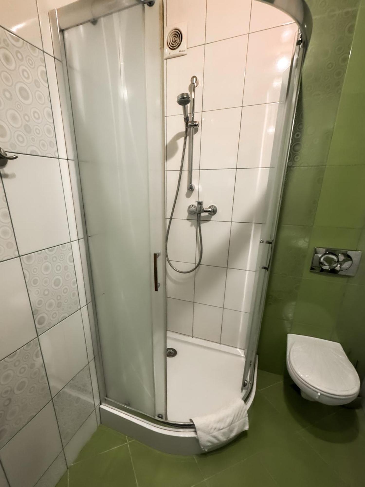 Apartments Deluxe Ivano-Frankivsk Extérieur photo