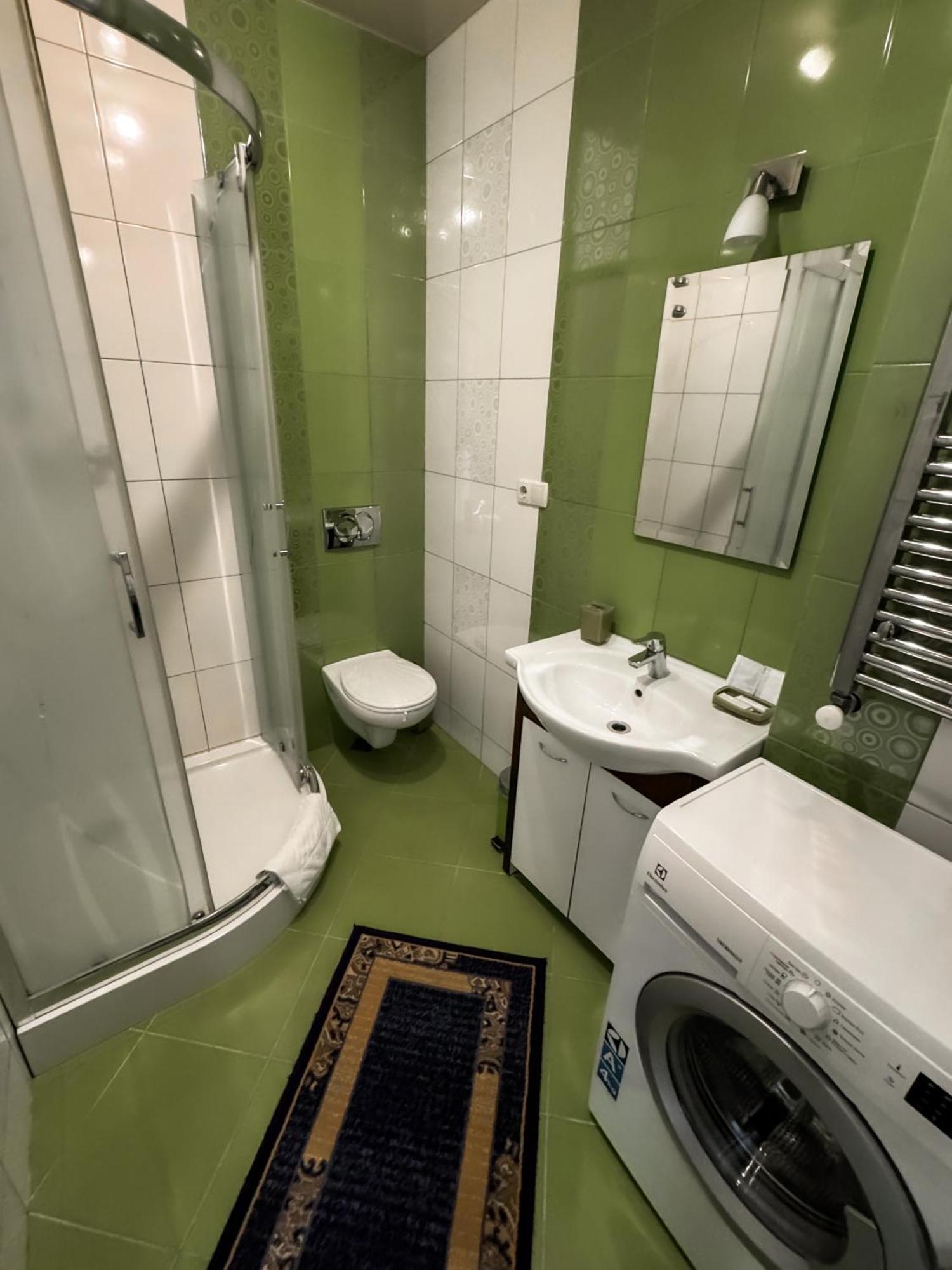 Apartments Deluxe Ivano-Frankivsk Extérieur photo