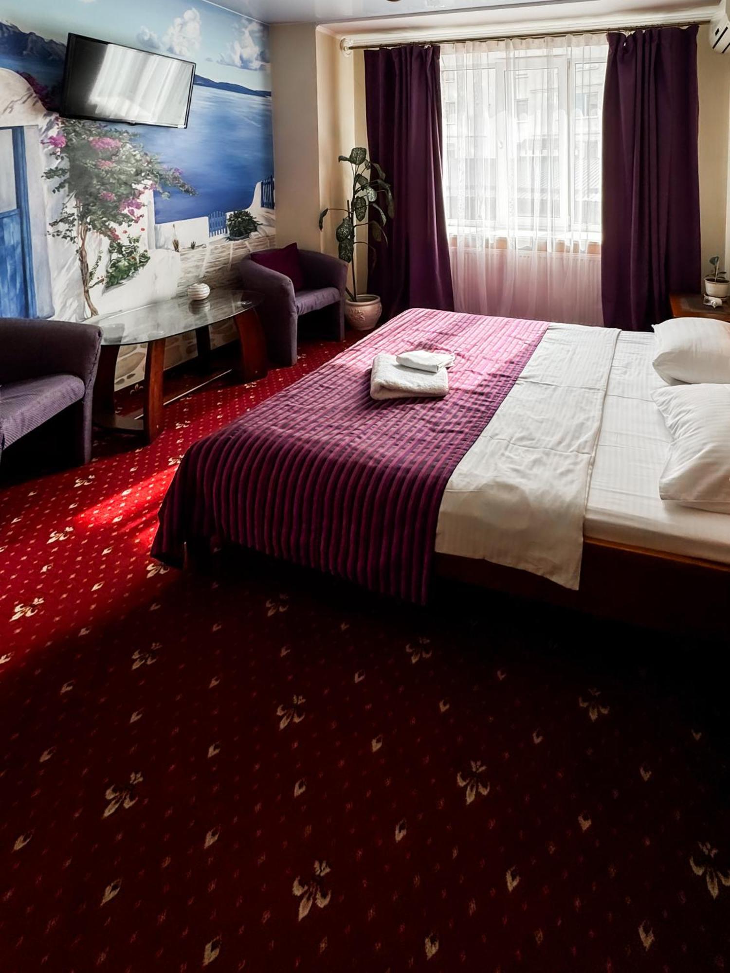 Apartments Deluxe Ivano-Frankivsk Extérieur photo