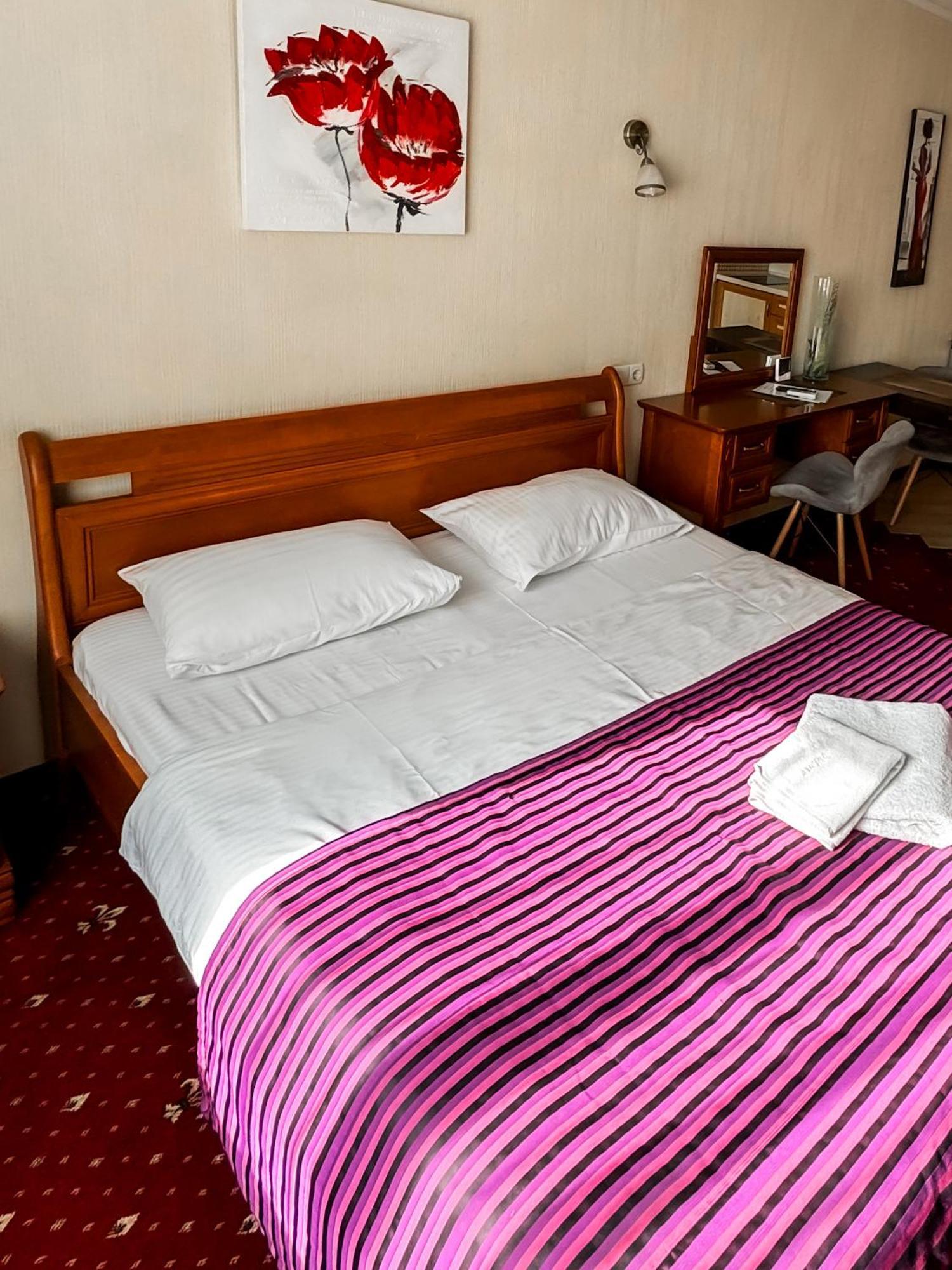 Apartments Deluxe Ivano-Frankivsk Extérieur photo
